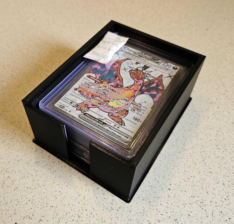 TCG Toploader storage box