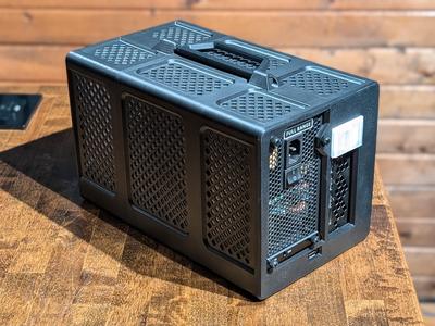 Minisforum DEG1 eGPU Dock Enclosure / Case