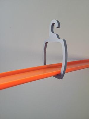 track hook for hot wheel