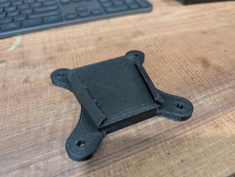 Vesa Mounting Plate for WALI Tilting Monitor Wall Mount