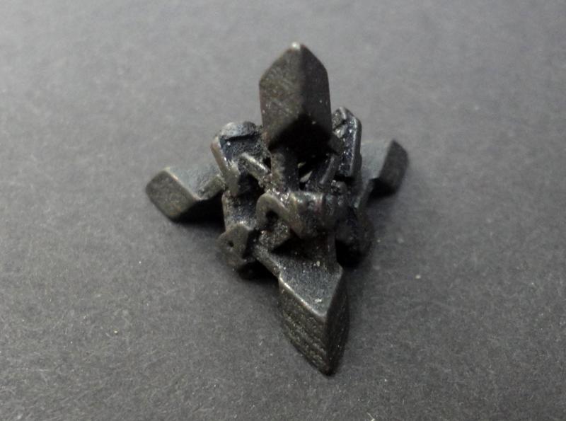 Intangle d4