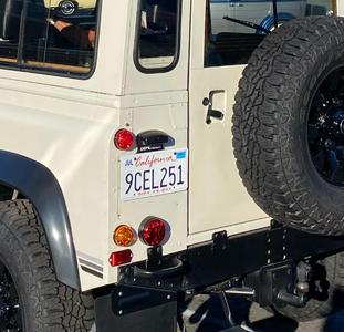 Classic Landrover Defender 90, 100, 130 Licence plate mount