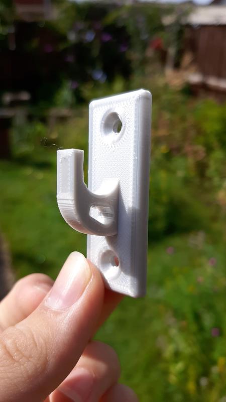 Glasses Wall Mount