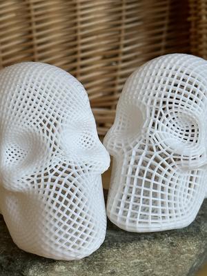 Lattice Skull Square