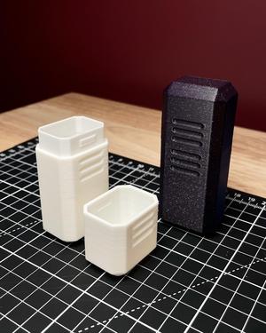 Travel Snap Container