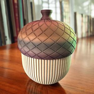 Acorn Shaped Cookie Jar, threaded lid for storage