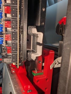 Low Profile sliding DIN Clamp