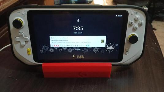 Logitech G Cloud Charging Dock for use with Case.