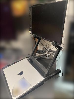 Portable monitor stand for Macbook Pro