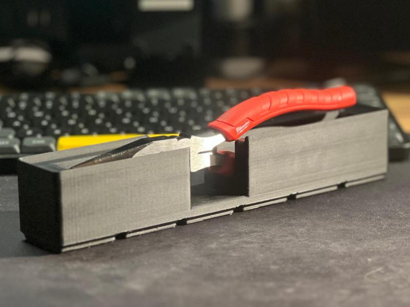 Gridfinity Long Nose Pliers Tray