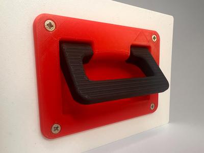 Folding handle with recessed tray