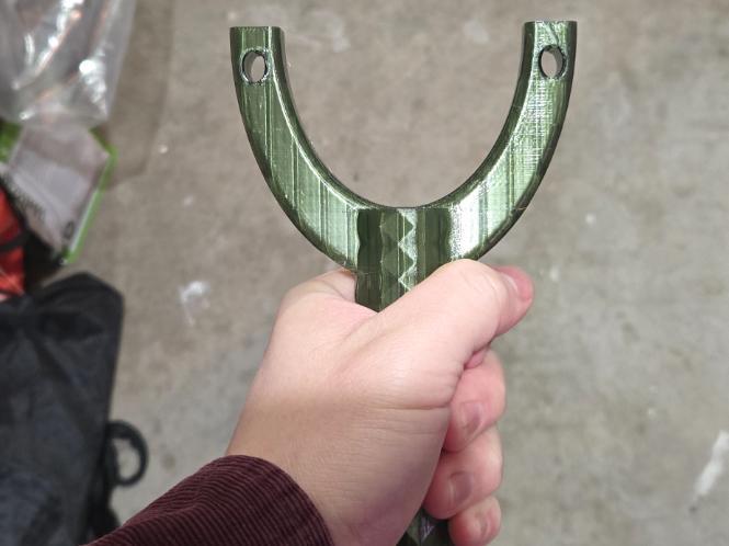Customizable slingshot 