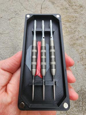 Slim Dart Case - Magnetic Closure