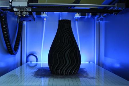 Wavyse Vase