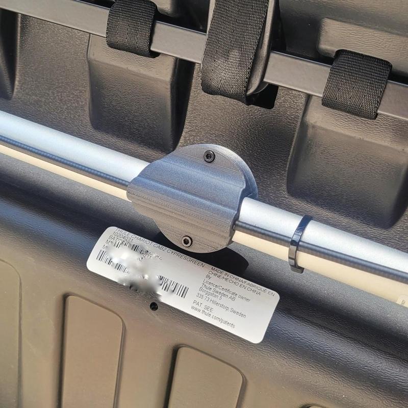 Chipolo ONE Point Tag Holder for Thule Chariot (Cab 2)