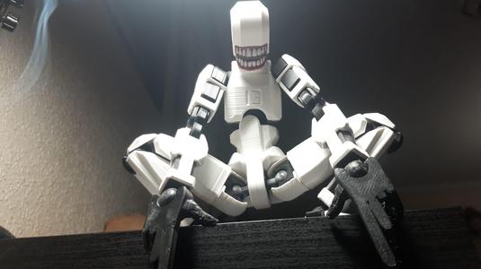 DUMMY 13 Horror (Longer forearms)