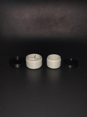 CareContainer – Your compact travel container for creams and Skincare Products