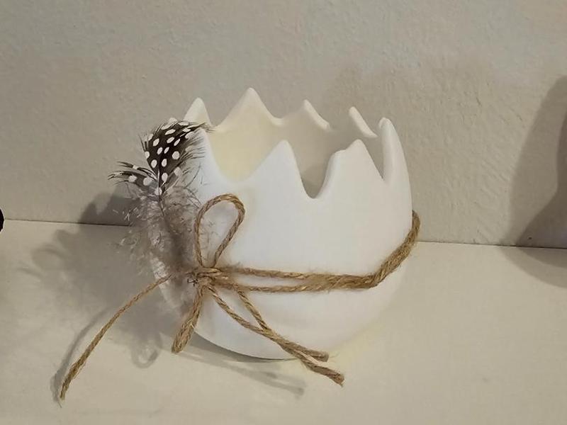 Easter bowl broken egg