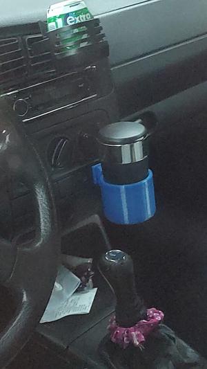 VW Golf 3 cupholder/ashtrayholder for dashboard acessory slots