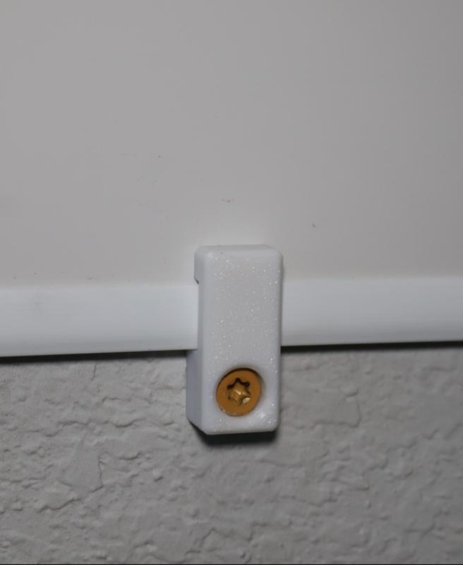 Whiteboard Clip