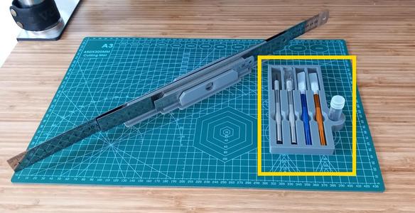 Precision Knife Caddy