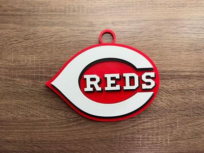Cincinnati Reds Oversized Necklace, Pendant