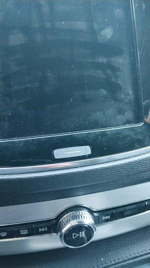 "Back" Button for Volvo XC90 2016 Infotainment Display