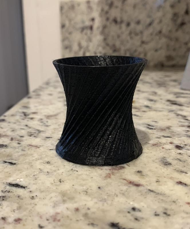 Twisted Minimalist Plant Pot