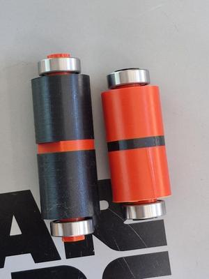 Expandable spool holder for dry Box (Cereal box)