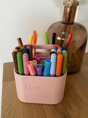 Pot à crayon transportable (SANS TEXTE)