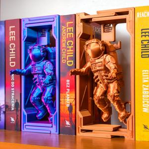 Floating Astronaut: Adjustable Book Nook