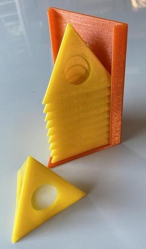 Painter Pyramid Stack Holder