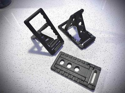 Compact Print-in-place Reversible Tablet - Phone Stand