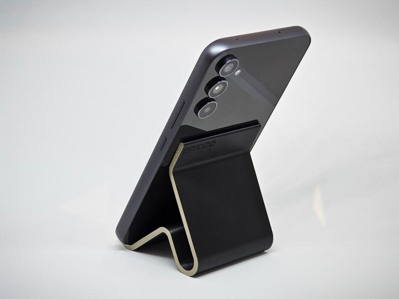 Lines 4 - Phone stand