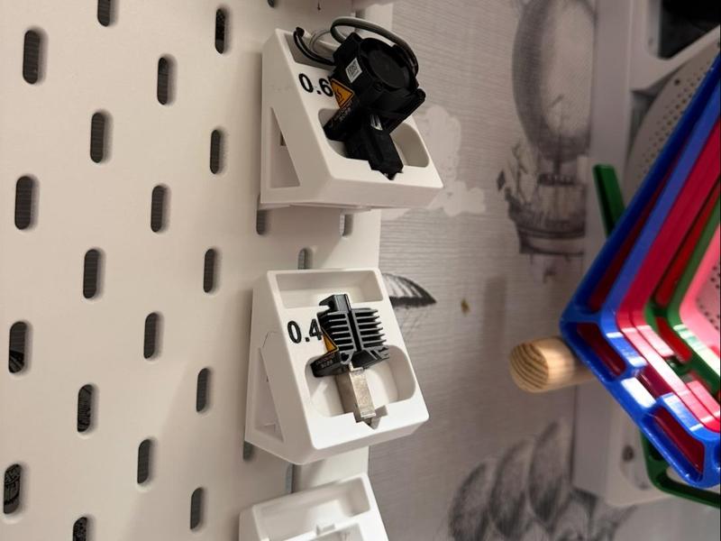 Bambu Lab hot end mount for IKEA "Skådis"