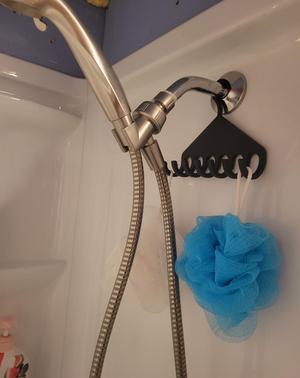 shower caddy for loofahs and sponges