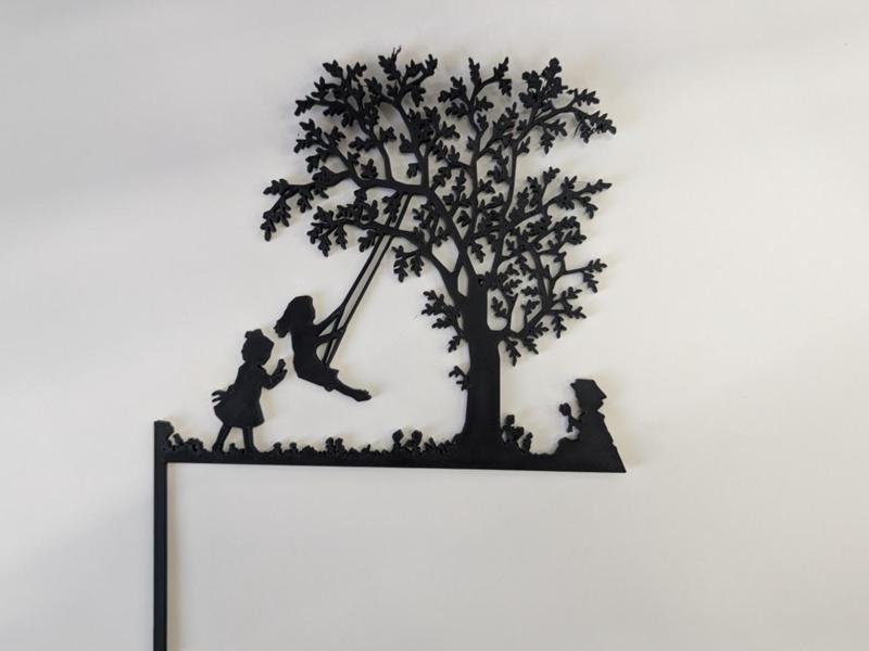 kids playing door corner