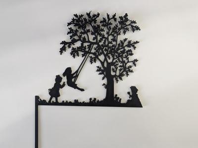 kids playing door corner