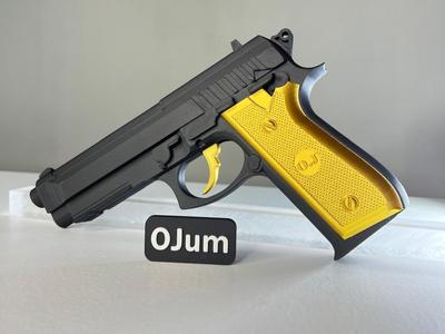 Beretta M9