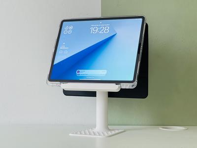 Stand for iPad & Tablets