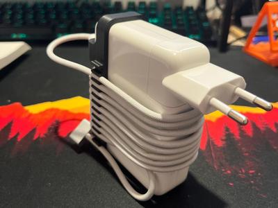 macbook pro cable organizer 140W charger  