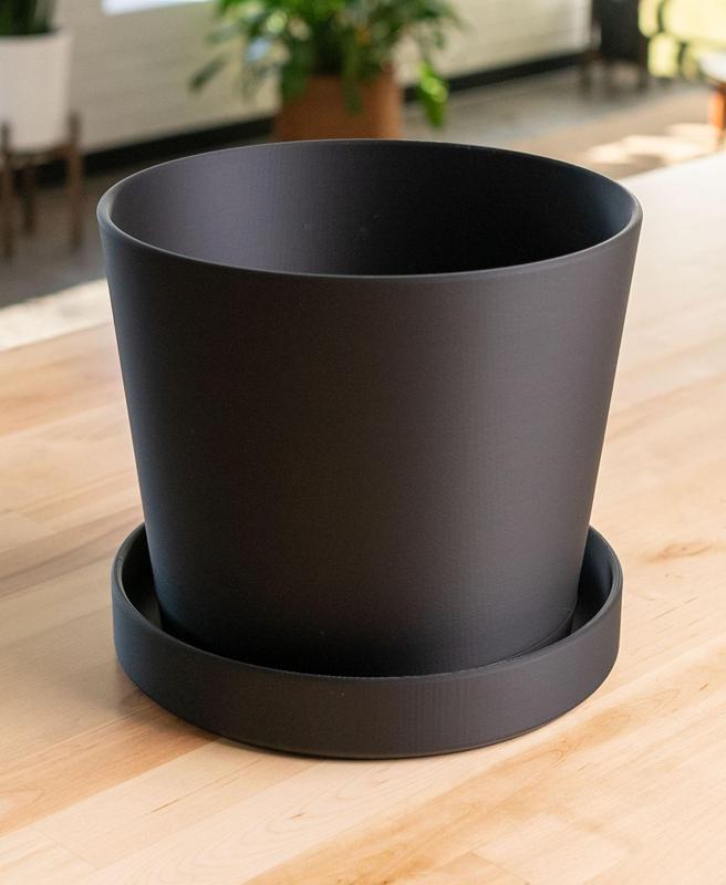 Ruby Planter - Large Planter with Removable Drip Tray