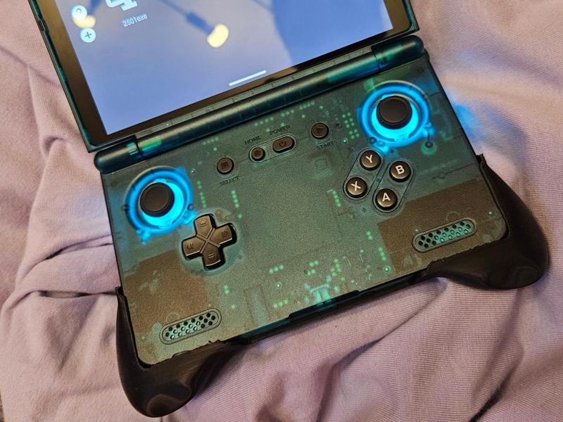 The FlipGrip: Retroid Flip 2 Quick Grip Mod