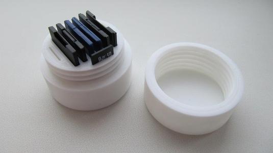 SD card holder