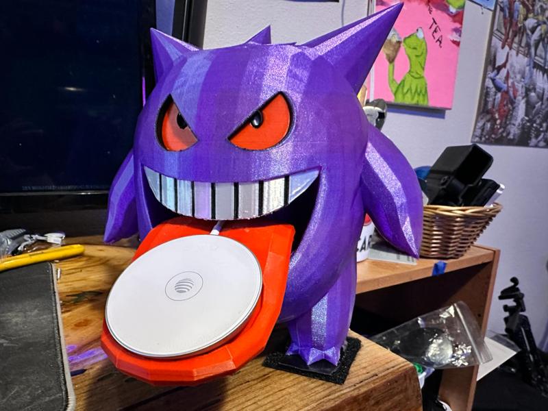 Gengar Wireless phone Charger Stand (ATT 15W) 