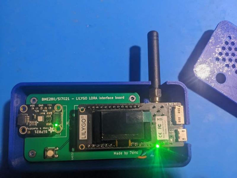 Box for ESP32 lilygo LoRa museum monitor