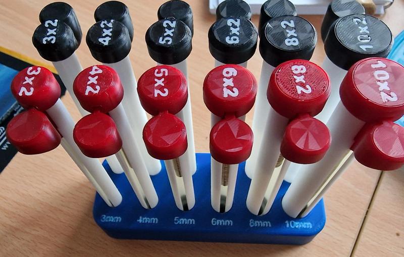 Stand for Brian Dean's Version 4 embedded magnet dispenser