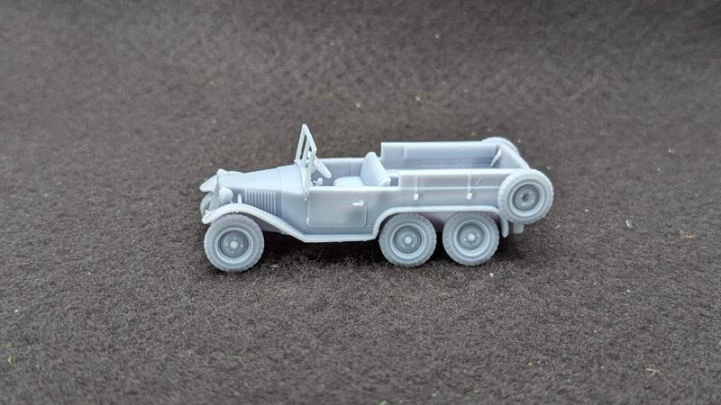 Tatra Koprivnice T-72 (6-wheeled) (Czech, WW2)