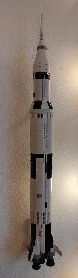 Saturn V - simple Wallmount for the "Klemmbaustein" Saturn V Rocket