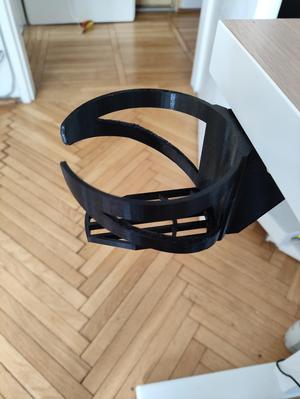 Desk cup / bottle holder